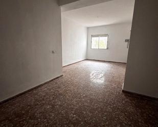 Dormitori de Pis en venda en Linares