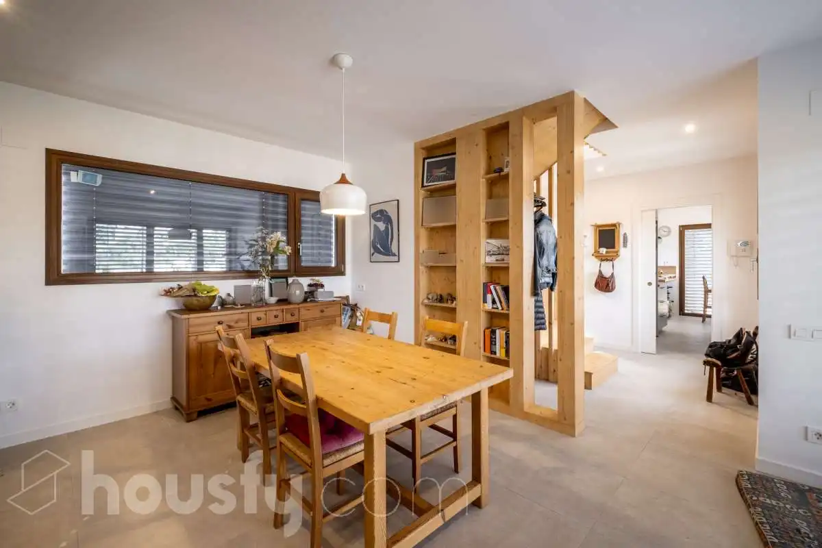 Comedor de Casa o chalet en venta en Sant Cugat del Vallès con Aire acondicionado, Jardín privado y Terraza
