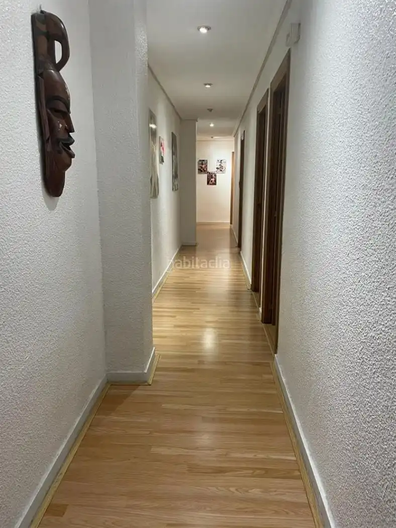 Piso con ascensor en venta en Carrer Antonio Machado 10, imagen 4
