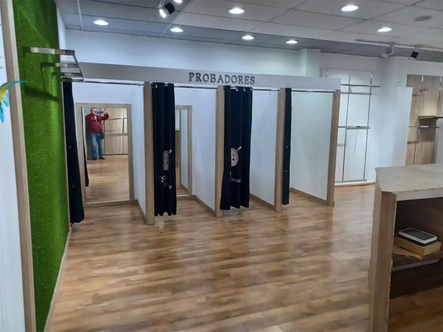Commercial properties for rent in Avenida Comuneros de Castilla, 22, Centro