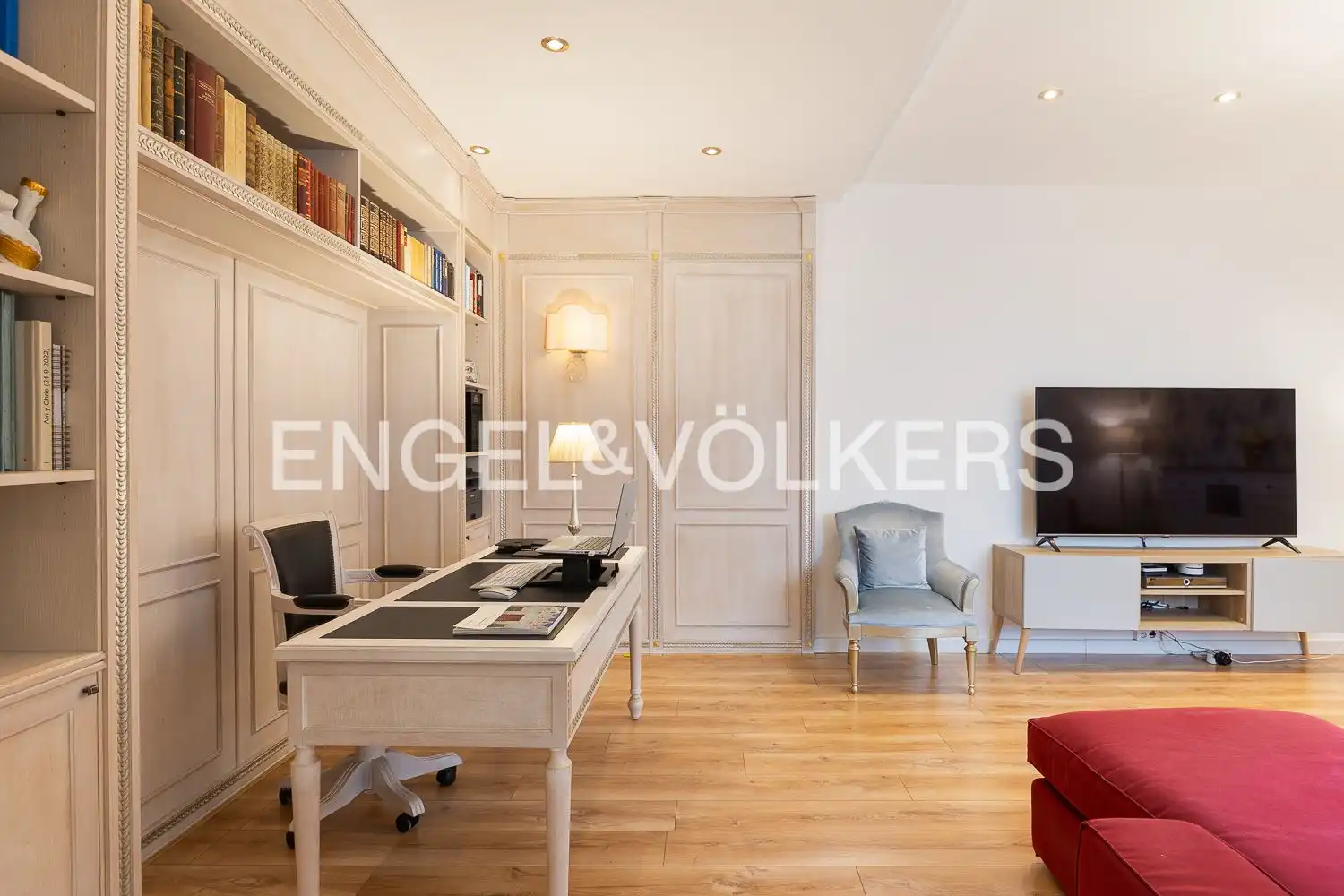 Living room of Houses for sale in Valencia  with Air Conditioner, Heating and Terrace