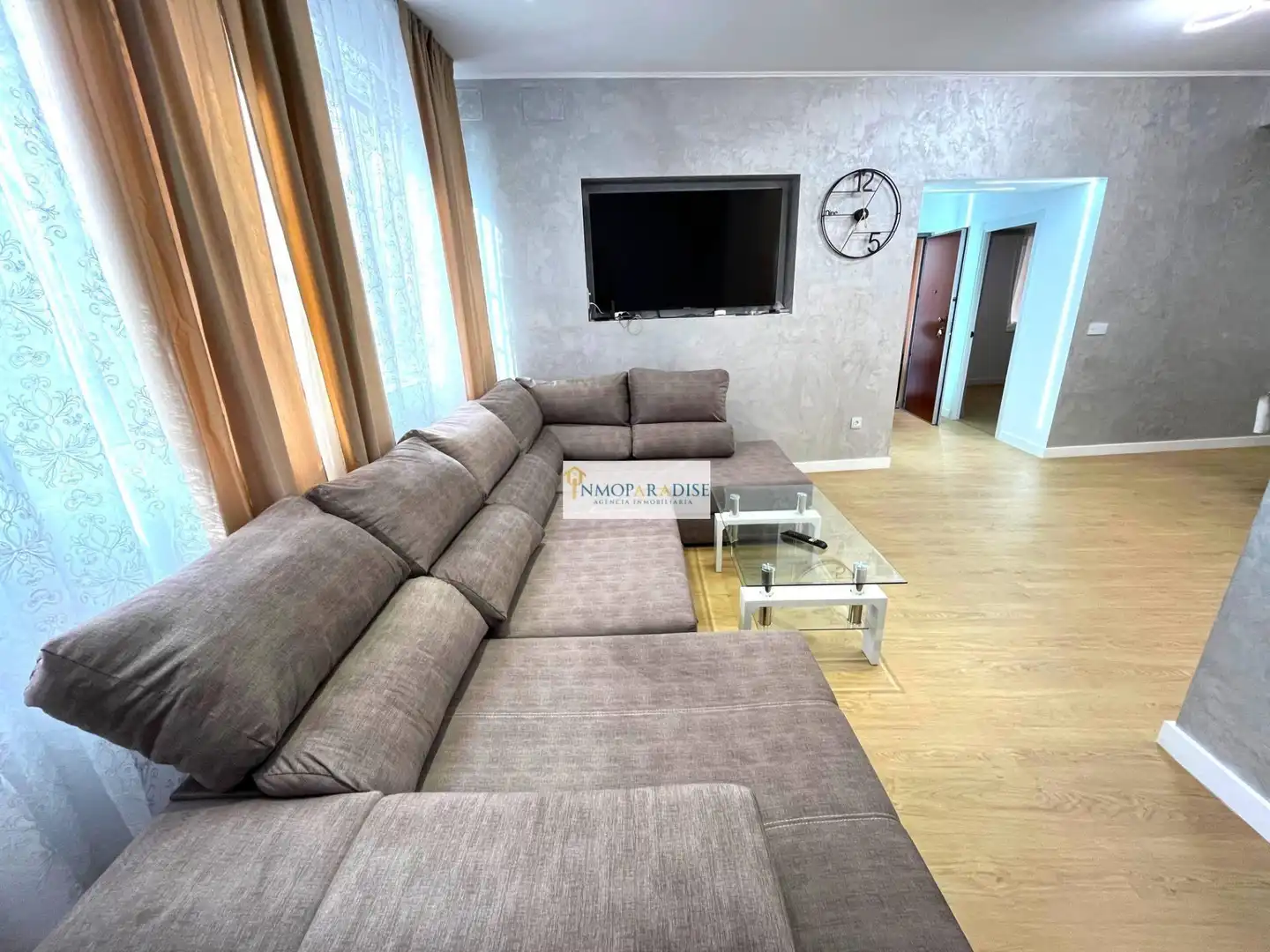 Wohnzimmer von Erdgeschoss zum Verkauf in Alicante / Alacant mit Klimaanlage, Heizung und Möbliert