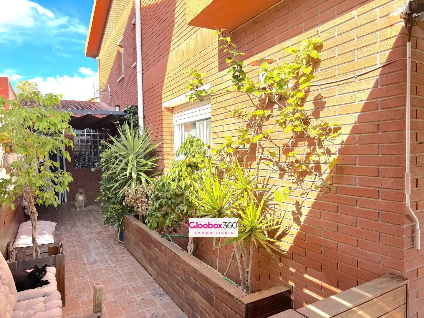 Garten von Einfamilien-Reihenhaus zum Verkauf in Reus mit Klimaanlage, Heizung und Privatgarten