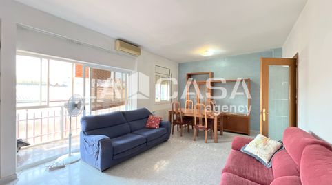Foto 3 de Piso en venta en Llefià, Badalona