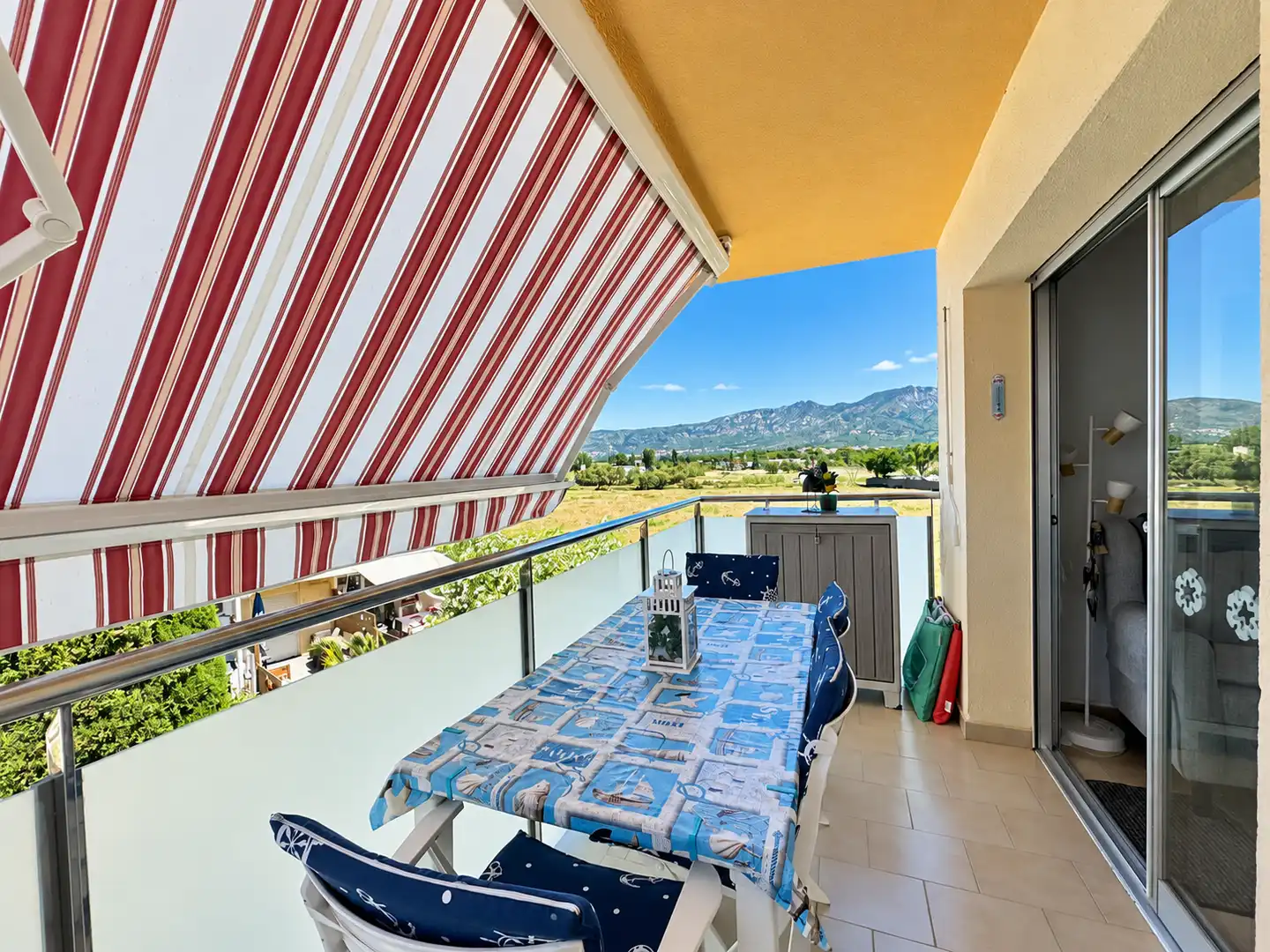 Apartament amb ascensor en venda a DE LA PLATJA 62, imagen 2