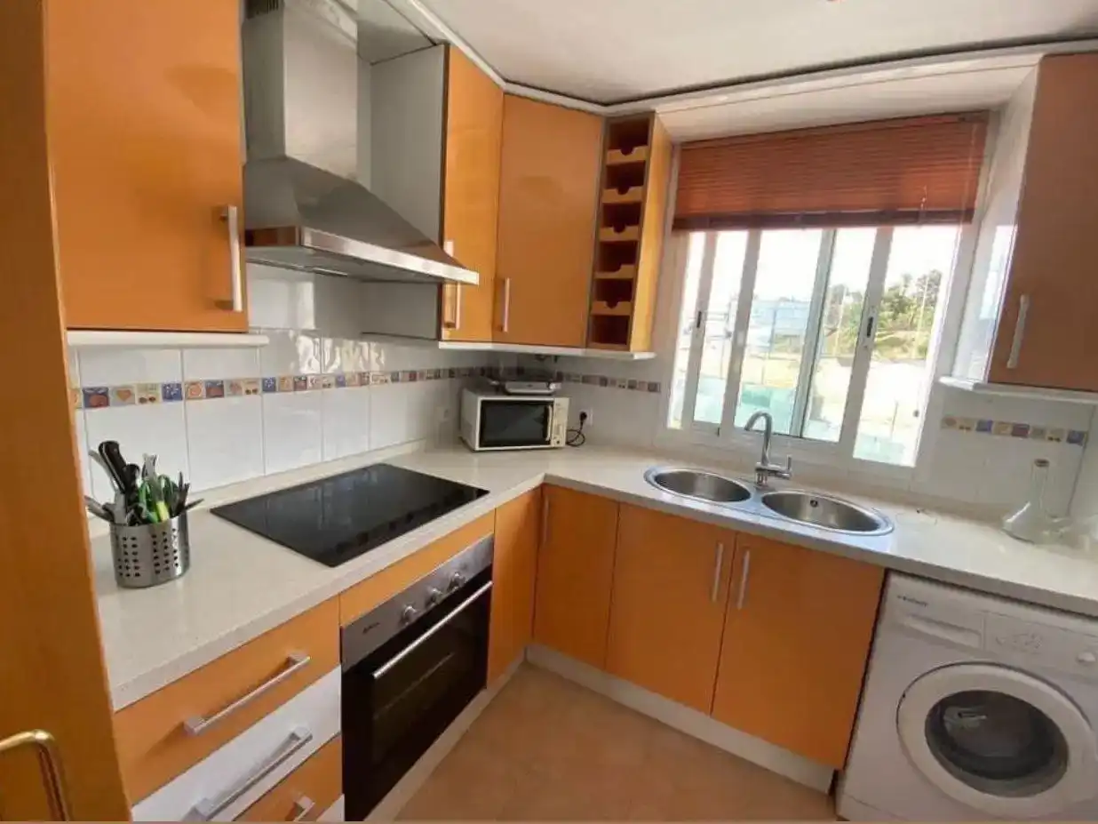 Küche von Wohnung zur Miete in Algeciras mit Klimaanlage und Schwimmbad