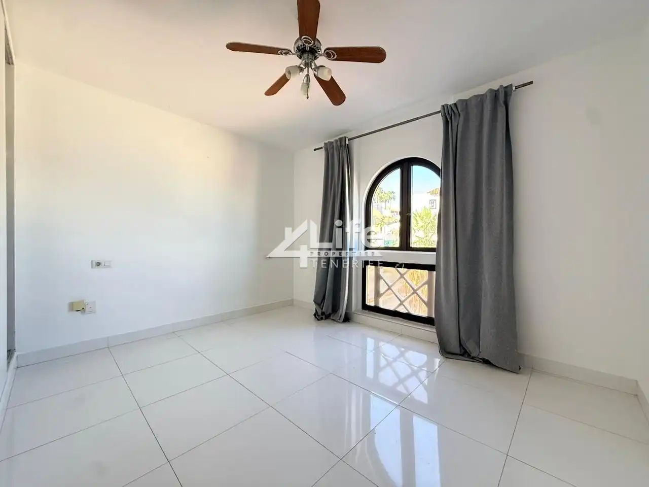 Habitación de Dúplex en venta en Adeje con Terraza