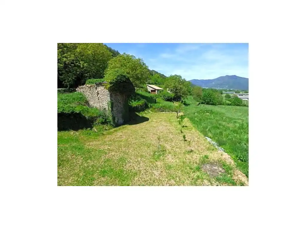 Casa o chalet en venta en C. Única Ligüerre, 2-6, Fiscal