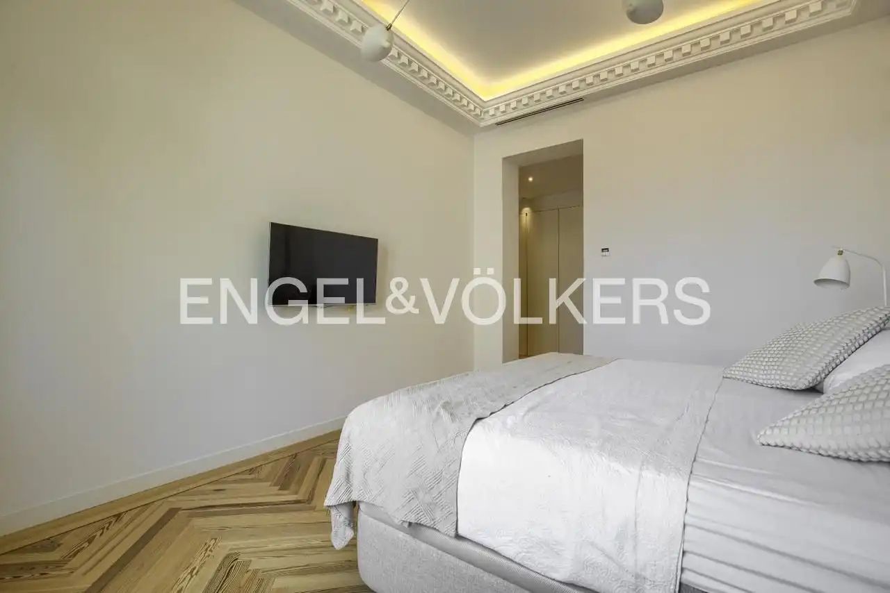 Habitación de Piso de alquiler en Madrid con Aire acondicionado, Calefacción y Jardín privado