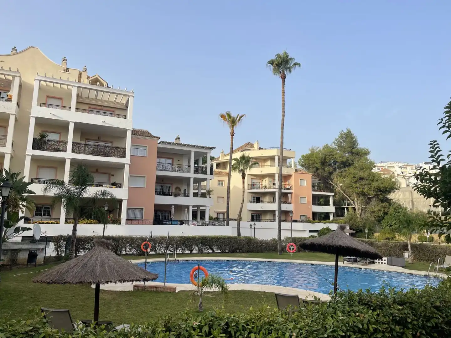 Vista exterior de Apartament de lloguer en Marbella amb Aire condicionat, Calefacció i Terrassa