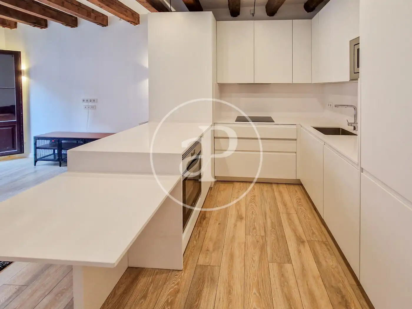 Cuina de Pis en venda en Barcelona amb Aire condicionat, Calefacció i Terrassa