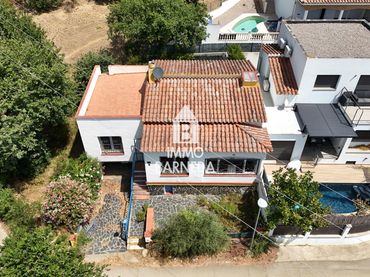 Casa amb jardí en venda a andalucia 1