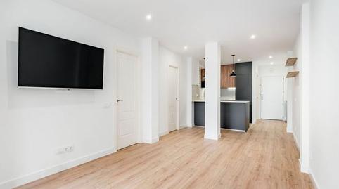 Foto 4 de Piso en venta en Calle del Camino de Los Vinateros, Marroquina, Madrid