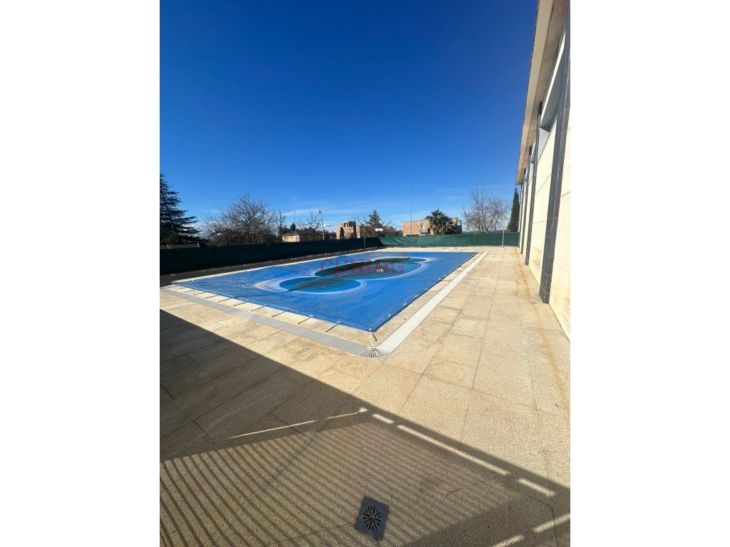 Flat for sale in Calle José Arcadio Buendía, Ruta de la Plata