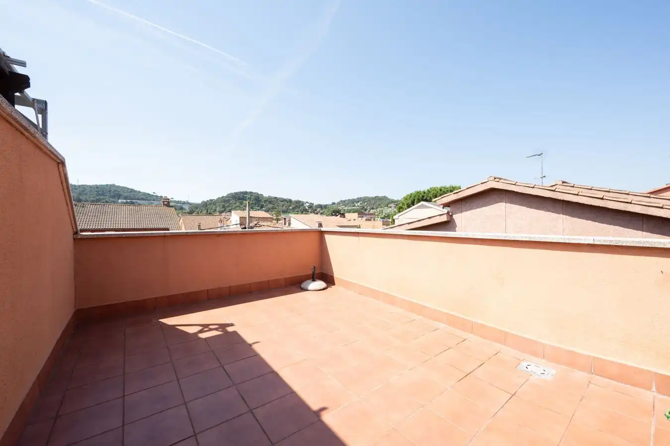 Terrassa de Casa adosada en venda en Montcada i Reixac amb Calefacció, Jardí privat i Terrassa