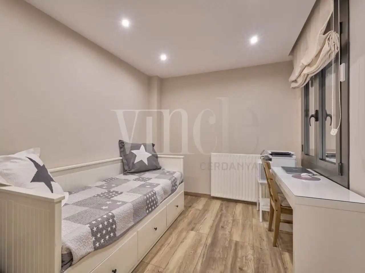 Schlafzimmer von Maisonette zum Verkauf in Puigcerdà mit Heizung, Parkett und Abstellraum