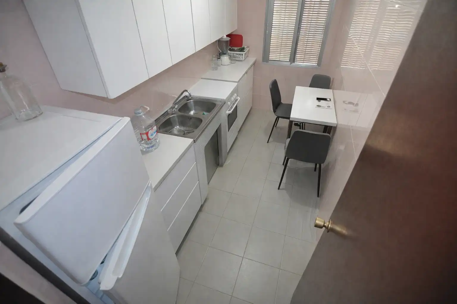 Cocina de Casa o chalet en venta en Malpartida de Cáceres con Aire acondicionado, Calefacción y Jardín privado
