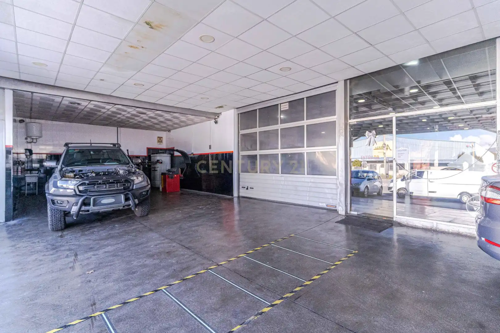 Parking of Commercial properties for sale in Albolote
