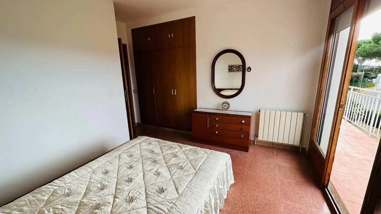 Dormitori de Casa o xalet en venda en Lloret de Mar amb Calefacció, Jardí privat i Terrassa