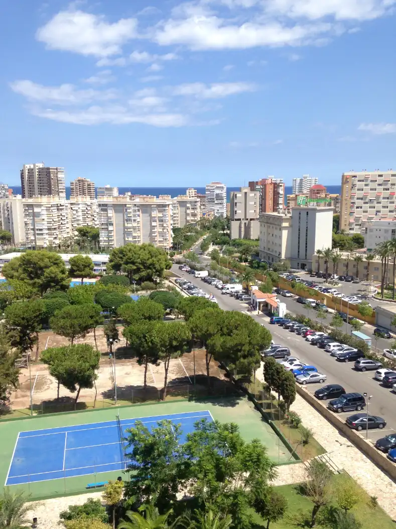 Estudio de alquiler en Avenida Benidorm, Playa de San Juan