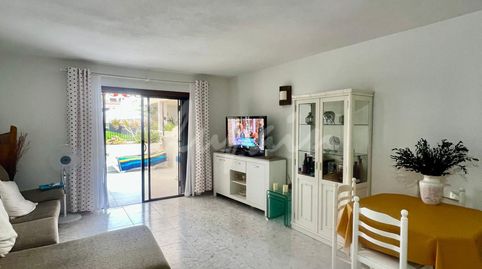 Foto 3 de Apartamento en venta en Los Cristianos, Arona
