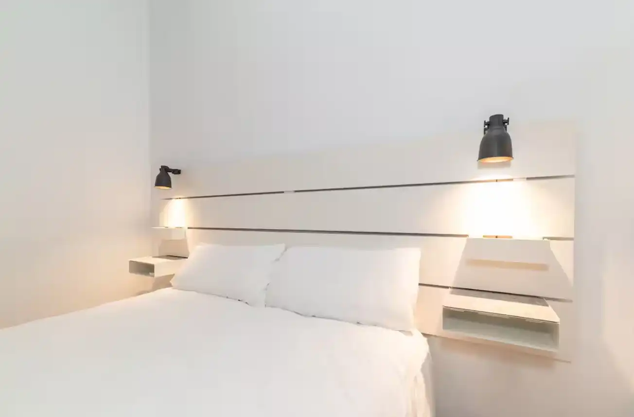 Dormitori de Apartament de lloguer en Granada amb Aire condicionat, Calefacció i Parquet