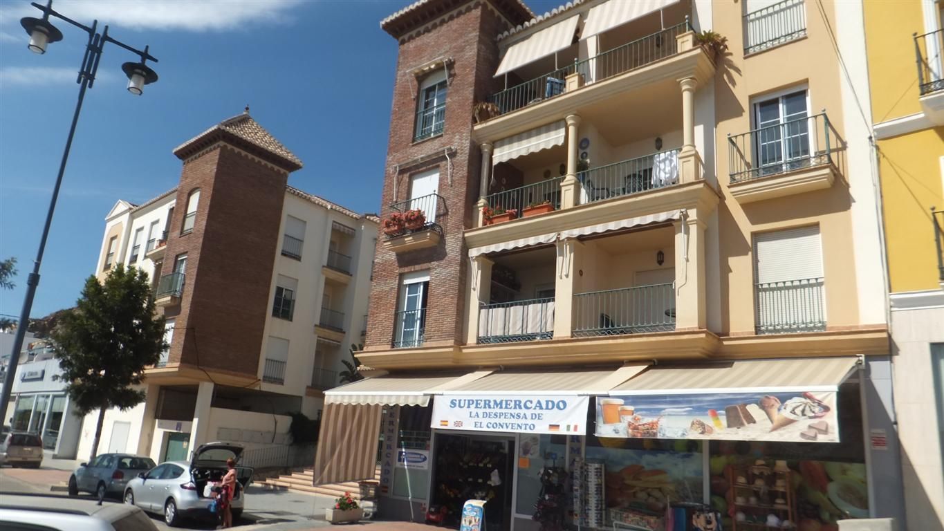 Vista exterior de Trastero en venta en Torrox