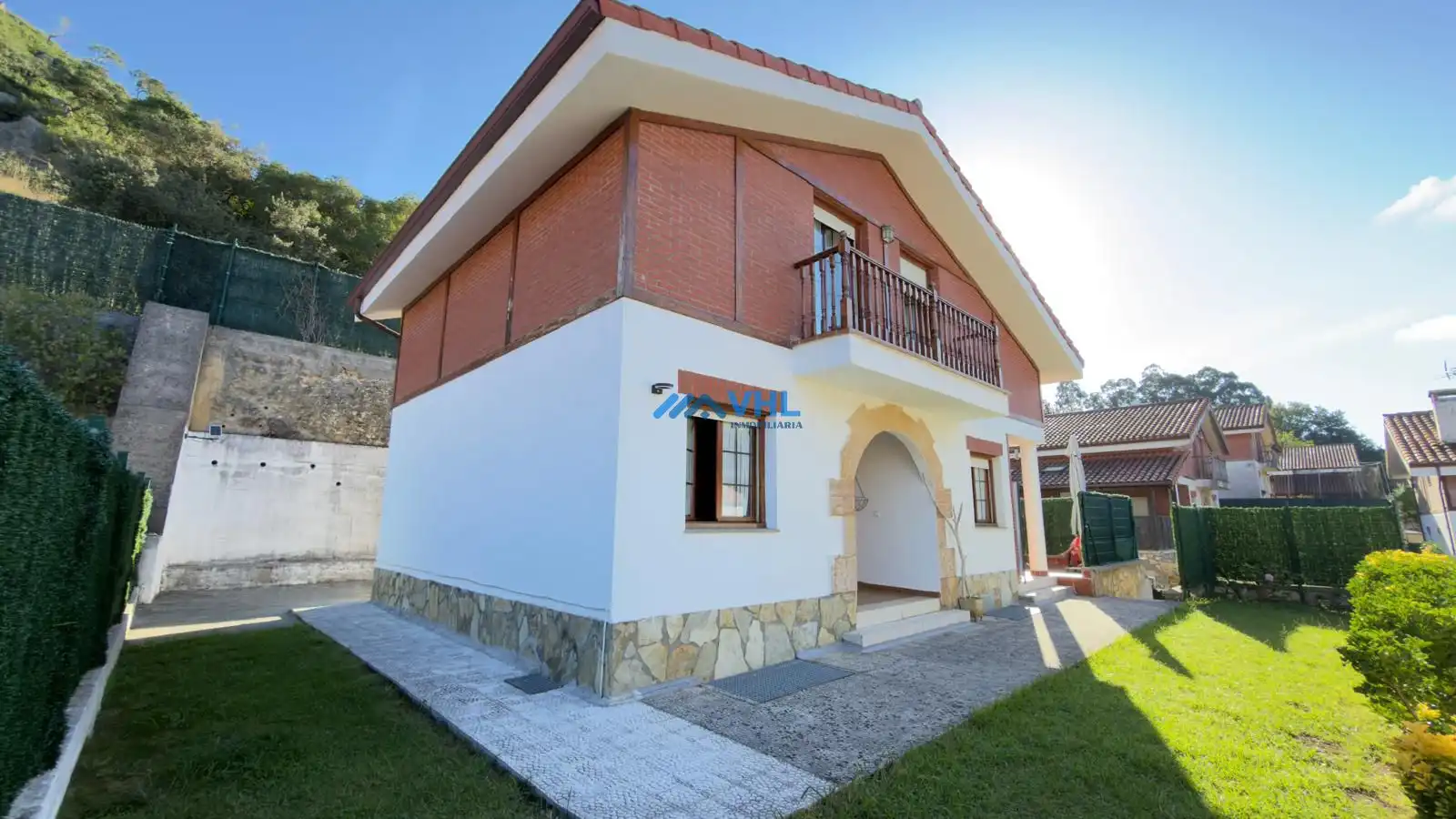 Villa mit Garten zum Verkauf in Barrio Llantada, imagen 37