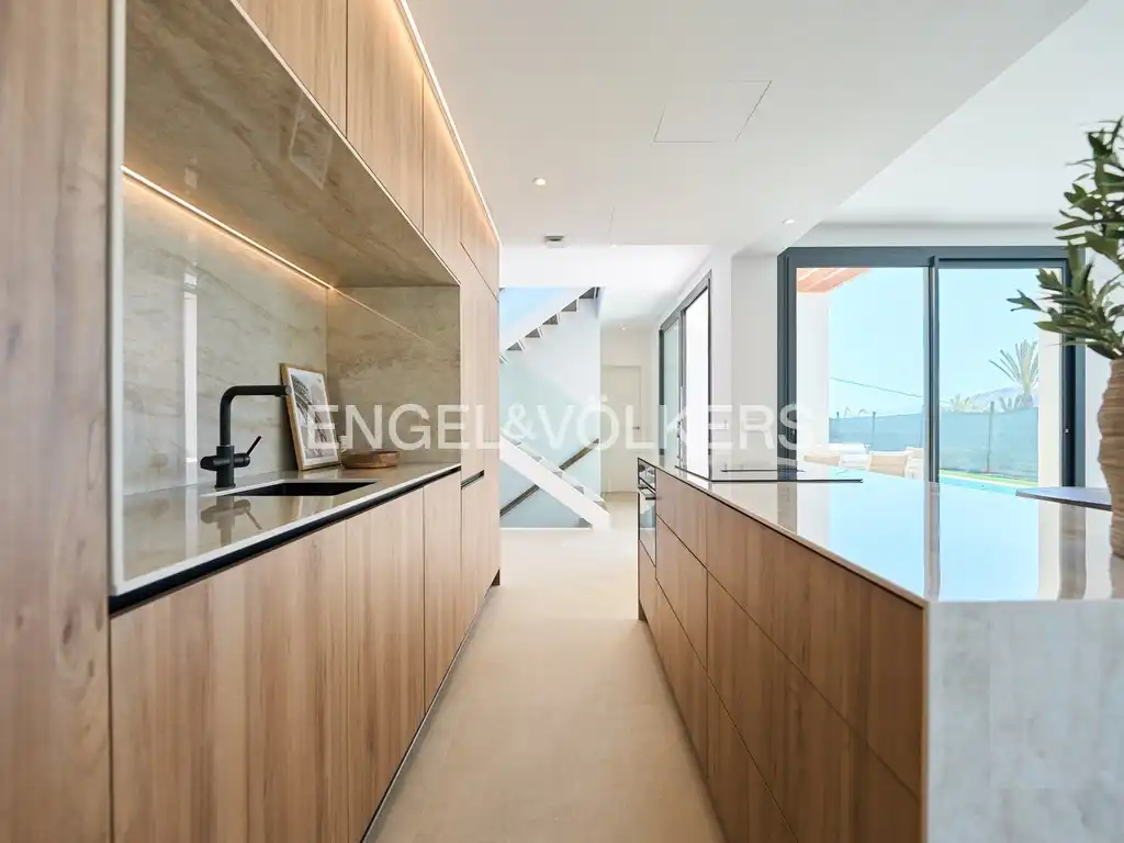 Maison avec piscine à vendre à Escandinavia - Cautivador, imagen 8