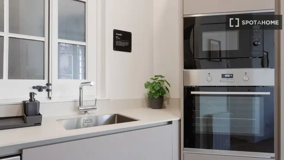 Flat with terrace to rent in Eixample, imagen 12