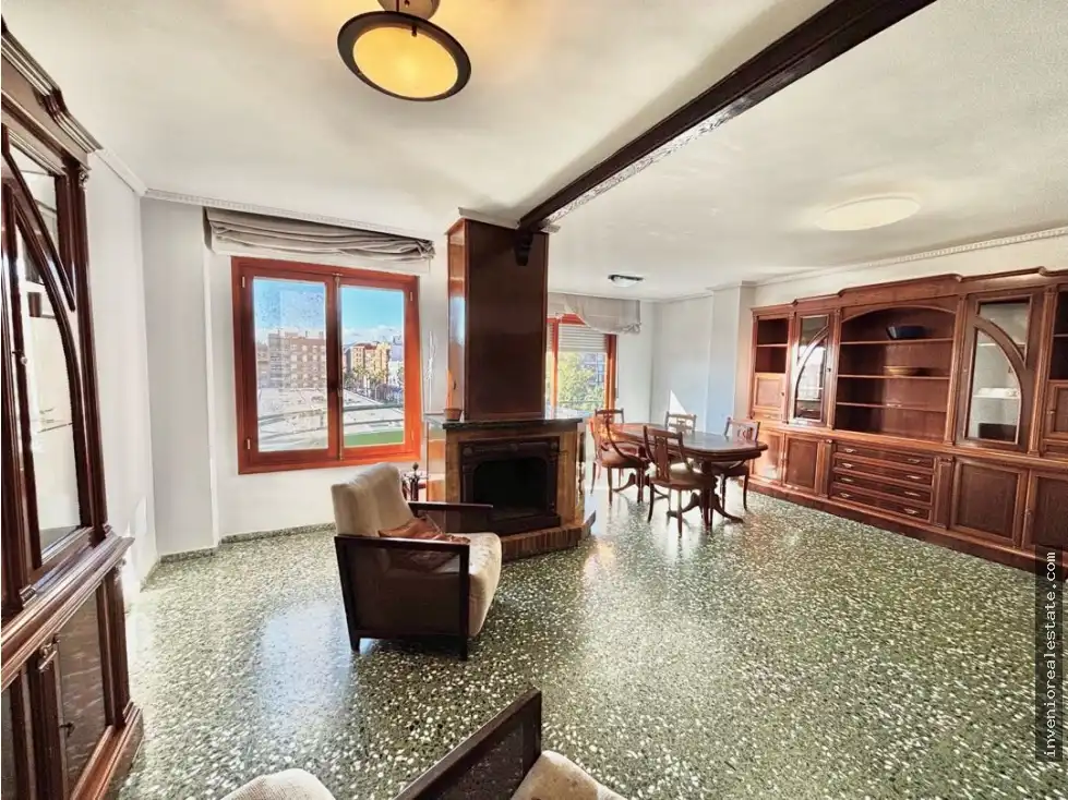 Flat with lift for sale in Cariñena - Carinyena, imagen 2
