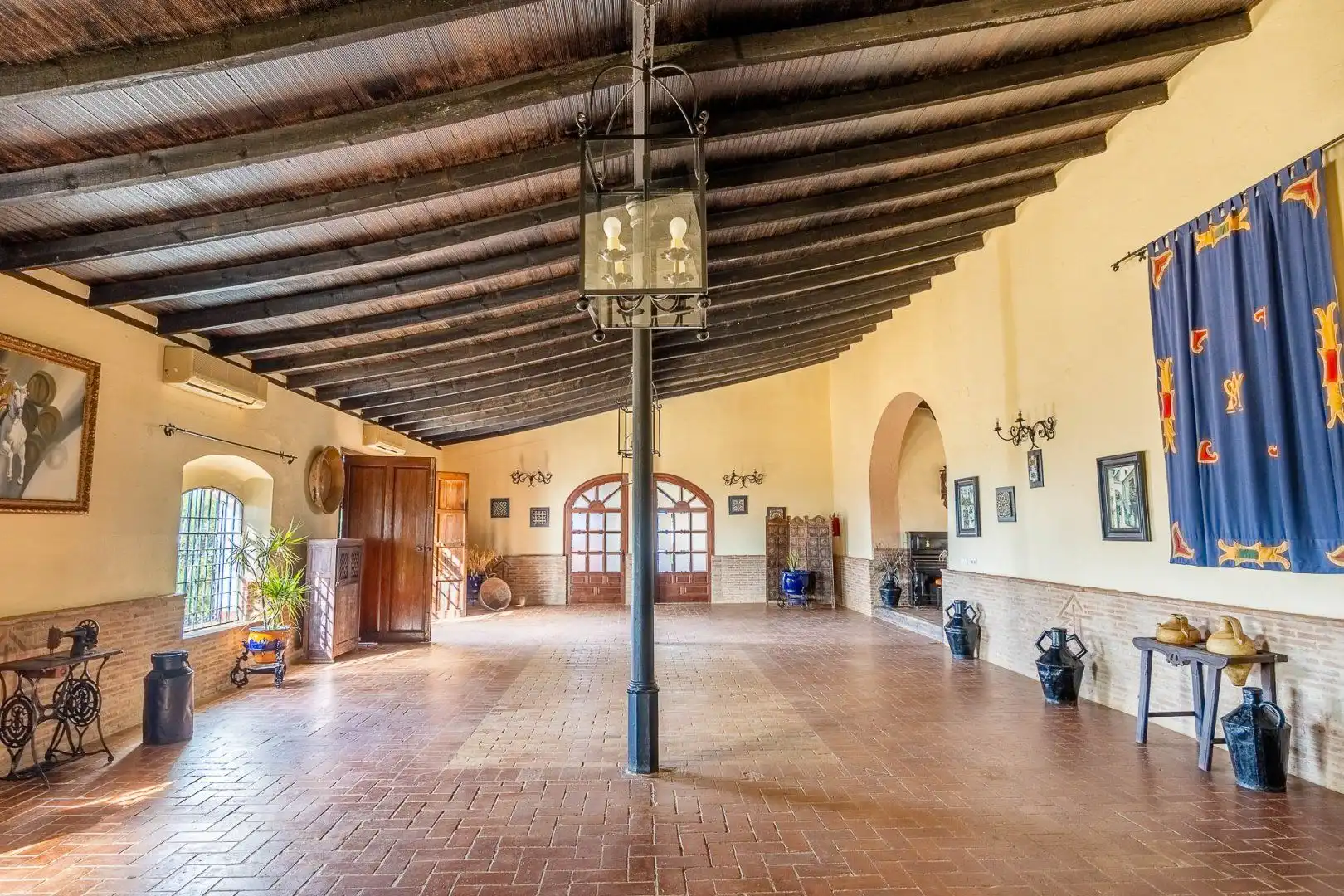 Country homes for sale in Carmona  with Air Conditioner, Terrace and Storage room