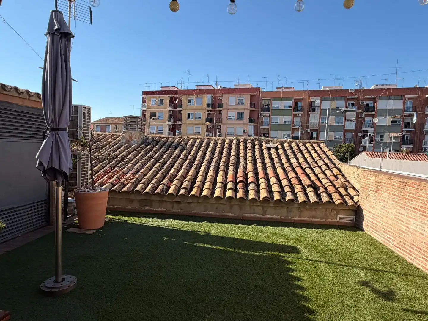 Terrassa de Casa o xalet en venda en Camí Reial 