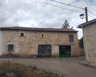 Vista exterior de Casa adosada en venda en Cervera de Pisuerga