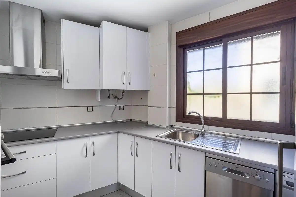 Cocina de Piso en venta en La Zubia con Aire acondicionado y Trastero