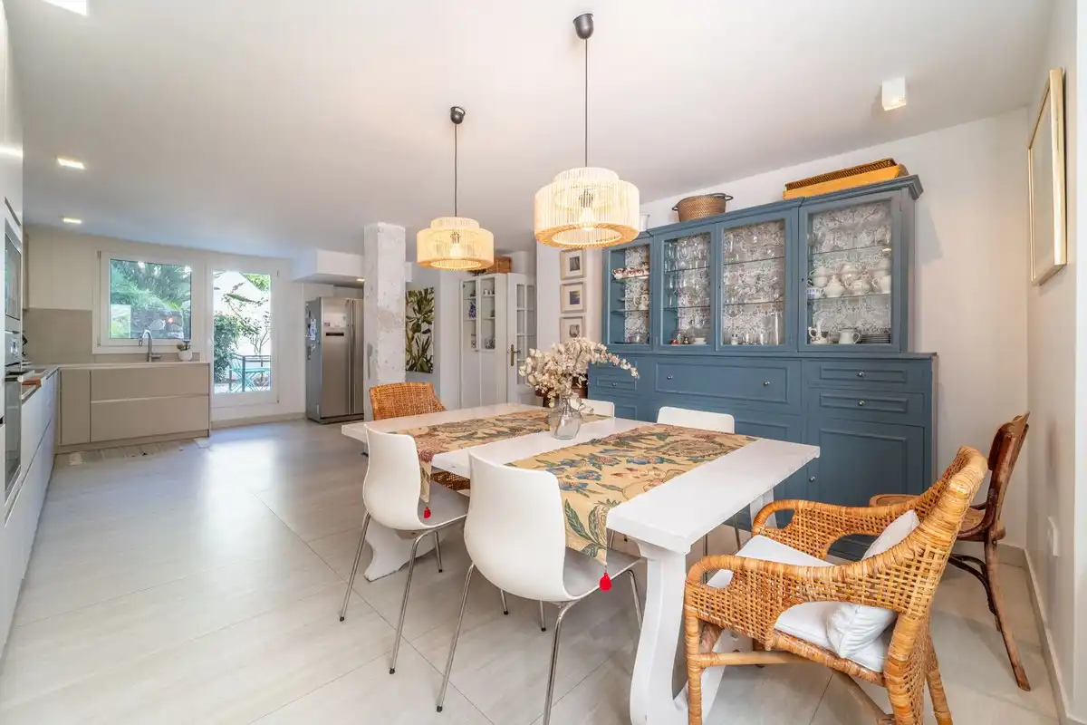 Comedor de Apartamento en venta en Benalmádena con Aire acondicionado, Jardín privado y Terraza