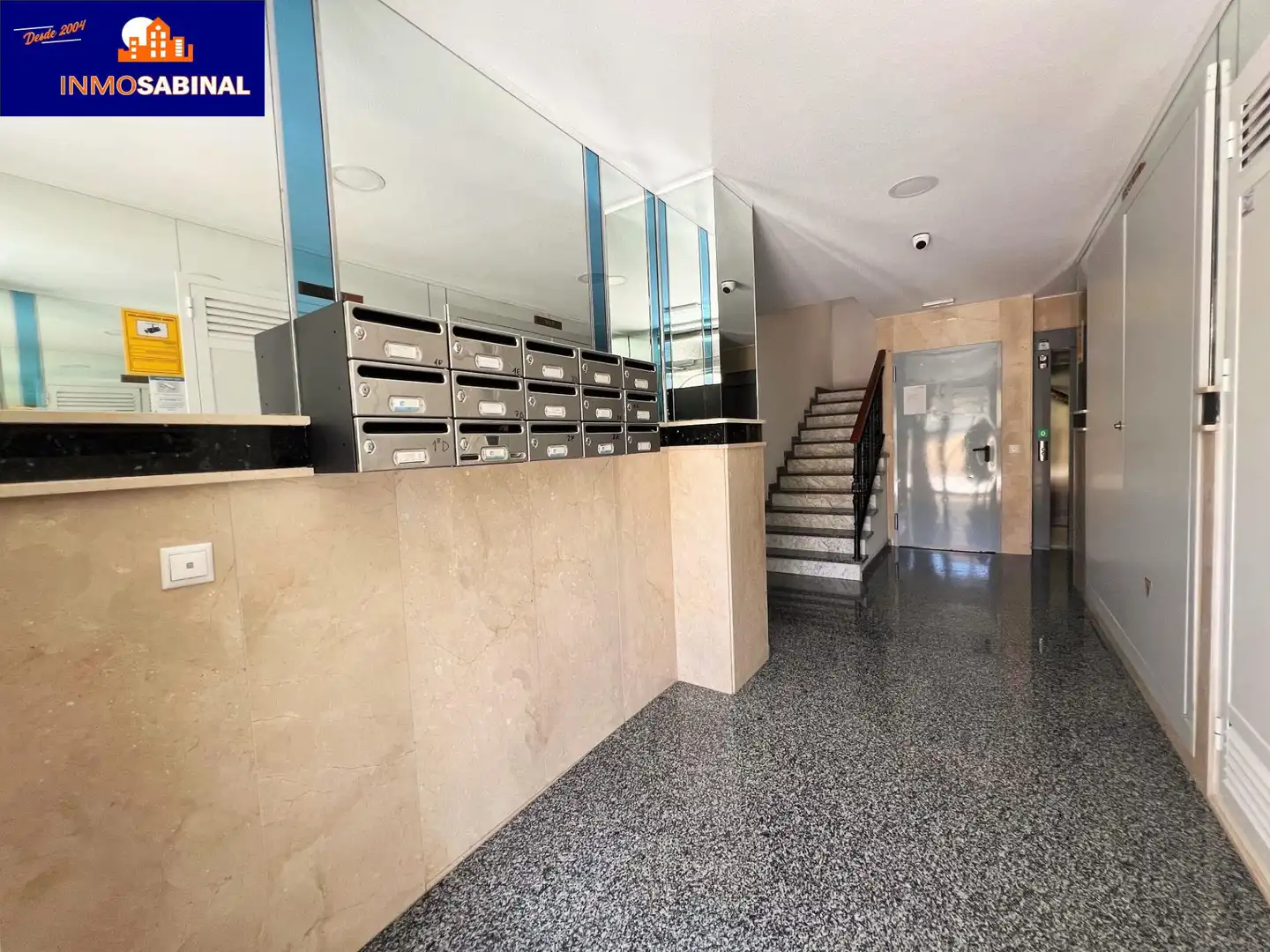 Flat for sale in Roquetas de Mar  with Air Conditioner, Terrace and Furnished