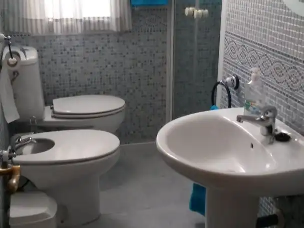 Badezimmer von Wohnung zur Miete in Chamberí