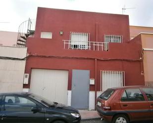 Exterior view of Single-family semi-detached for sale in  Almería Capital