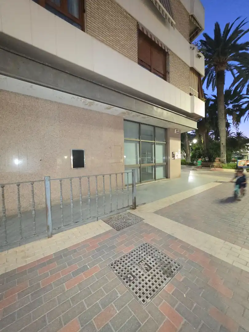 Local comercial en venda a Aguilar de la Frontera, imagen 2
