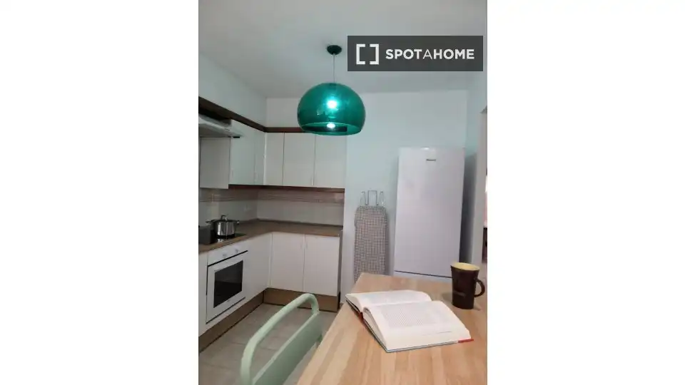 Cocina de Piso para compartir en  Palma de Mallorca con Aire acondicionado, Calefacción y Amueblado