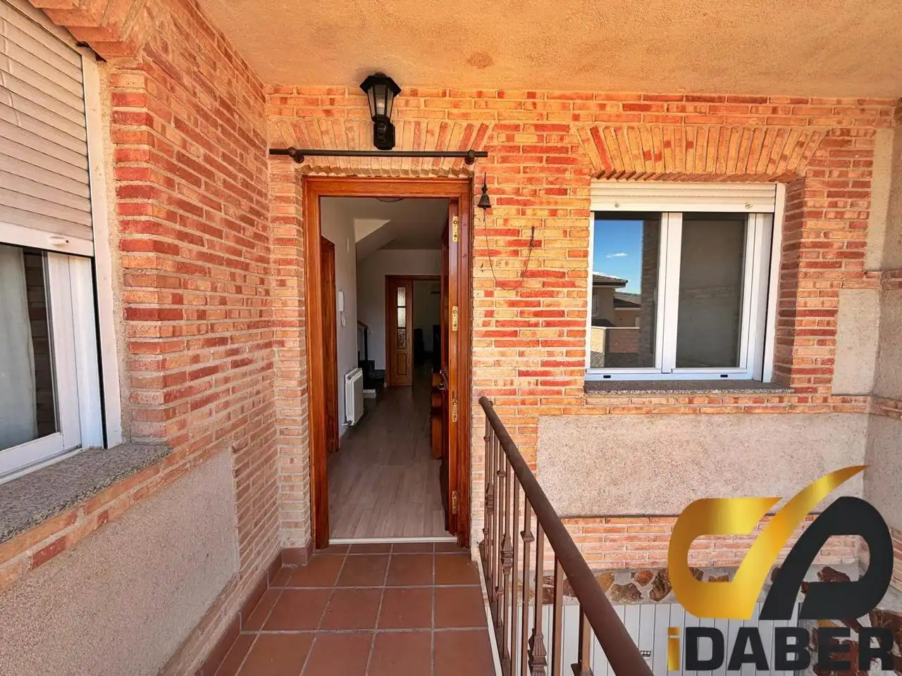 Casa adosada en venta en Mocejón con Aire acondicionado, Calefacción y Alarma