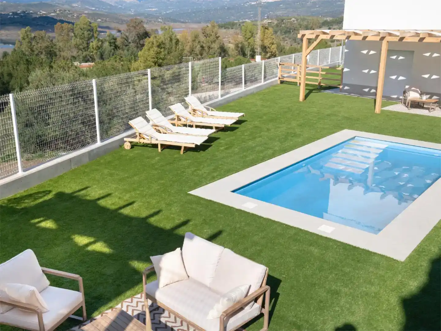 Piscina de Pis en venda en Alcaucín amb Aire condicionat i Balcó
