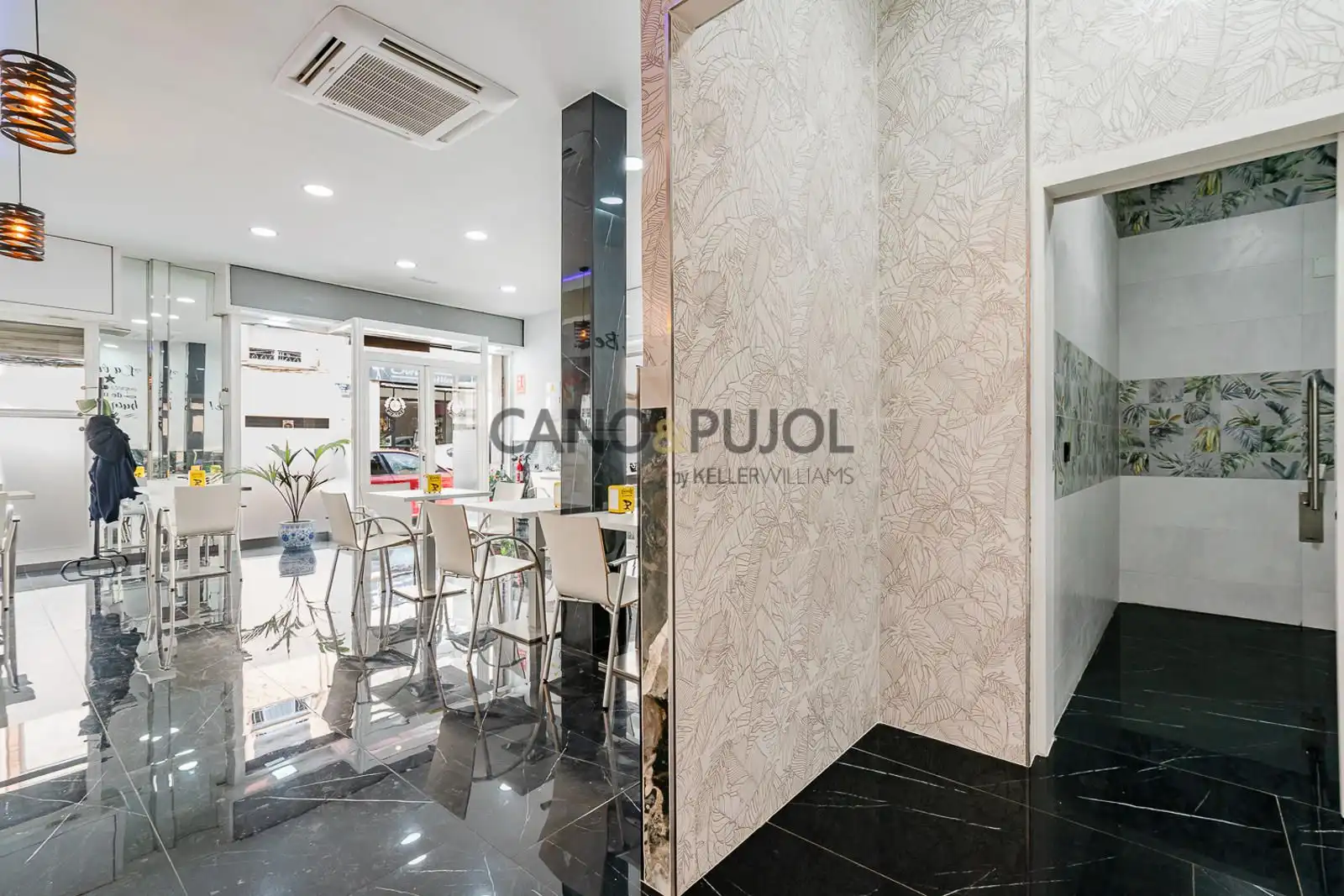 Local comercial en venda a Llevant, imagen 20