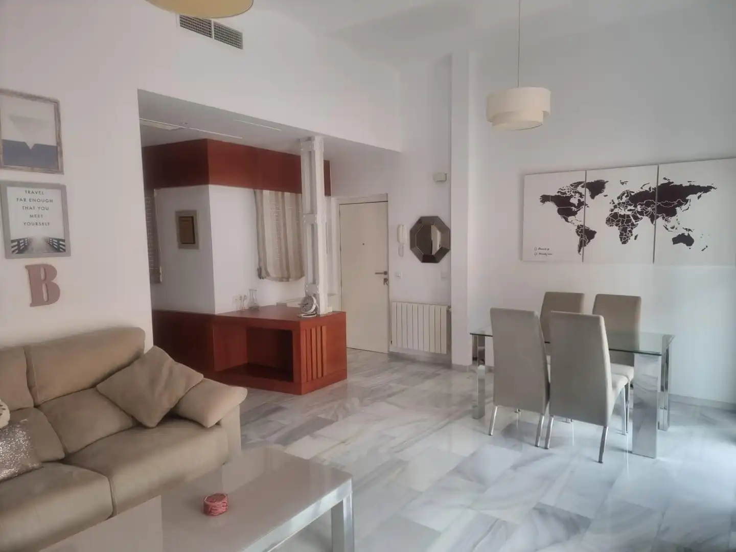 Living room of Duplexes for rent in Córdoba  with Air Conditioner, Terrace and Furnished