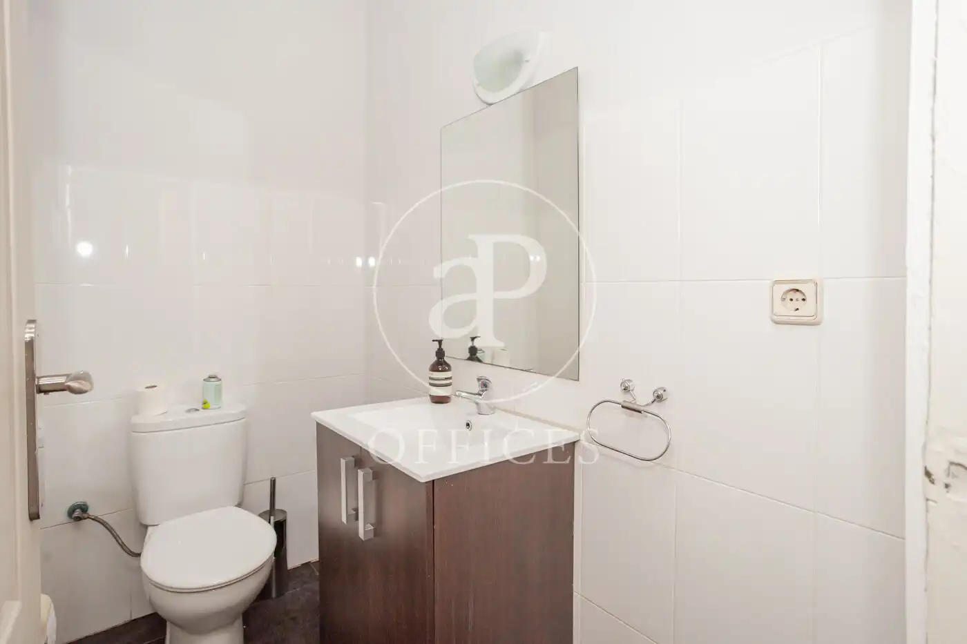 Badezimmer von Büro zur Miete in Madrid