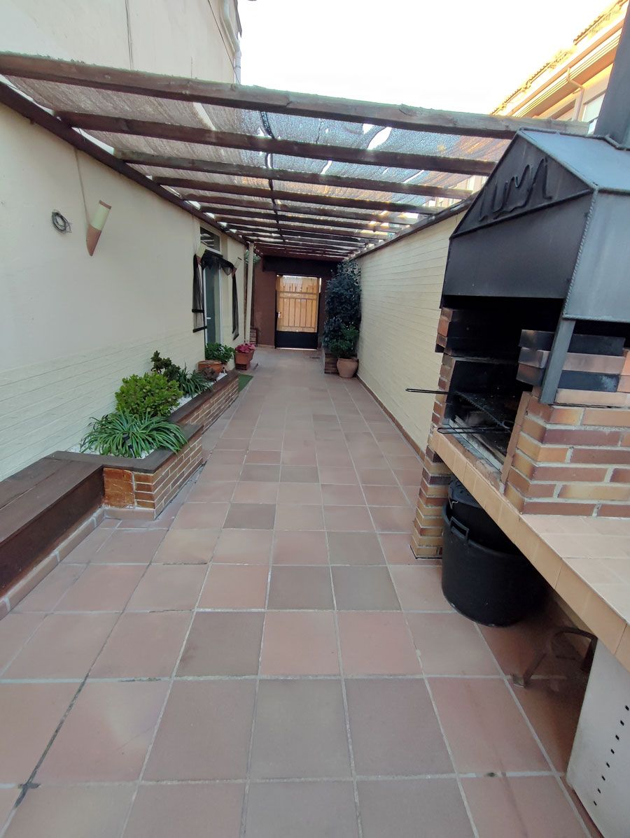 Terrassa de Casa o xalet en venda en Collado Villalba amb Calefacció, Jardí privat i Terrassa