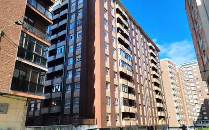 Exterior view of Flat for sale in Bilbao   with Balcony