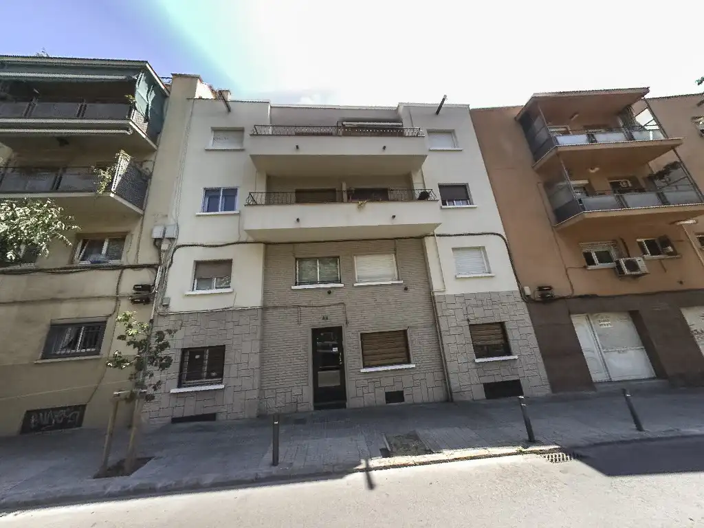 Vista exterior de Pis en venda en Barcelona