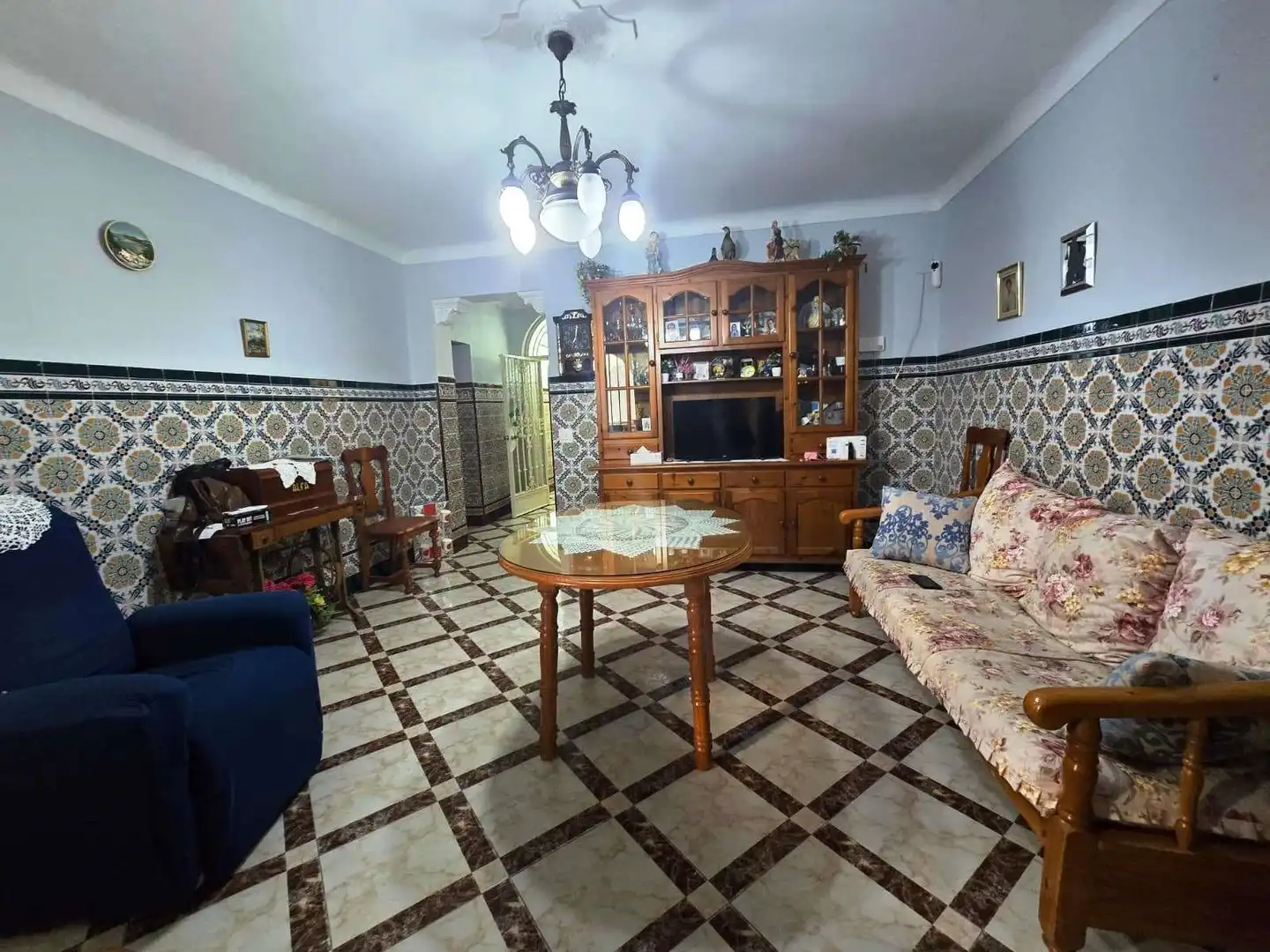 Sala de estar de Casa o chalet en venta en Bormujos con Aire acondicionado y Terraza